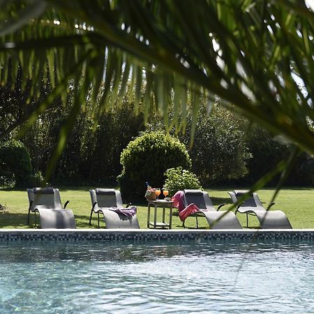 Mas De Bouvet En Camargue Bed and Breakfast Albaron Exteriör bild