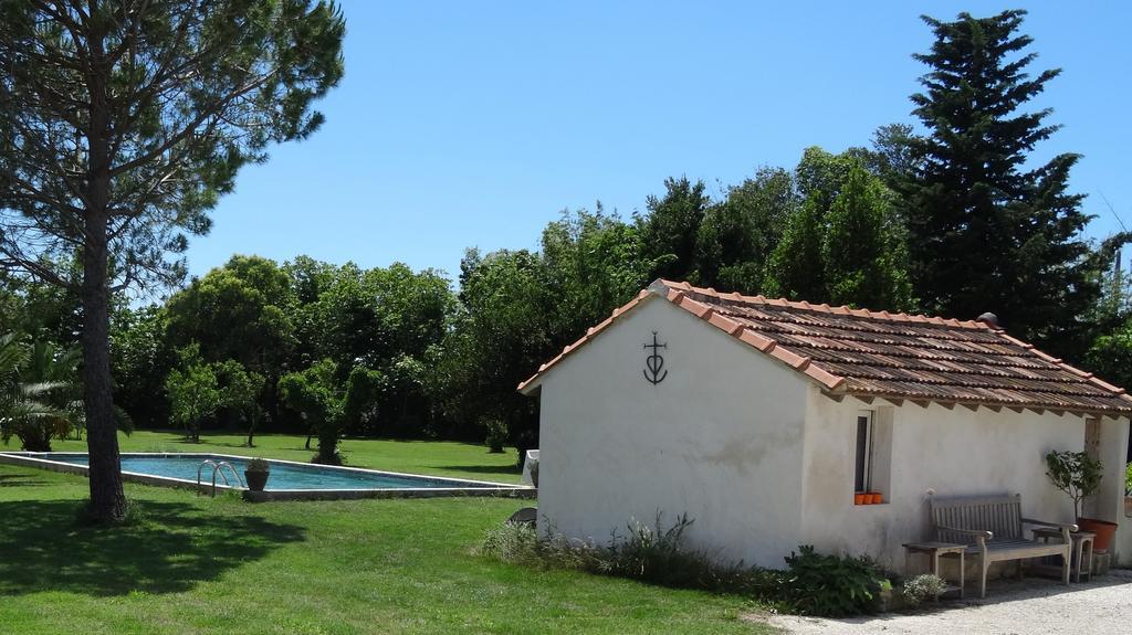 Mas De Bouvet En Camargue Bed and Breakfast Albaron Exteriör bild