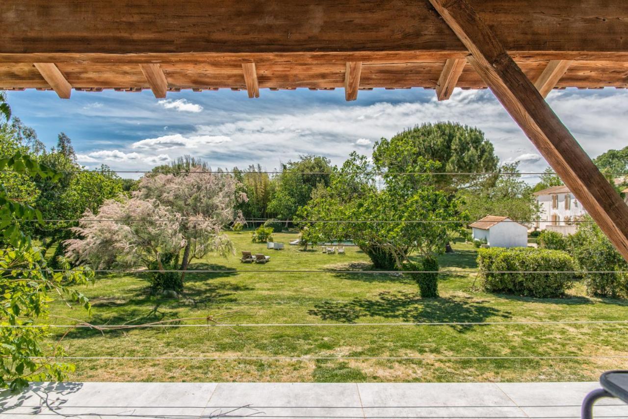 Mas De Bouvet En Camargue Bed and Breakfast Albaron Exteriör bild