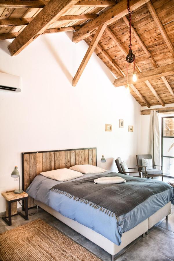 Mas De Bouvet En Camargue Bed and Breakfast Albaron Exteriör bild